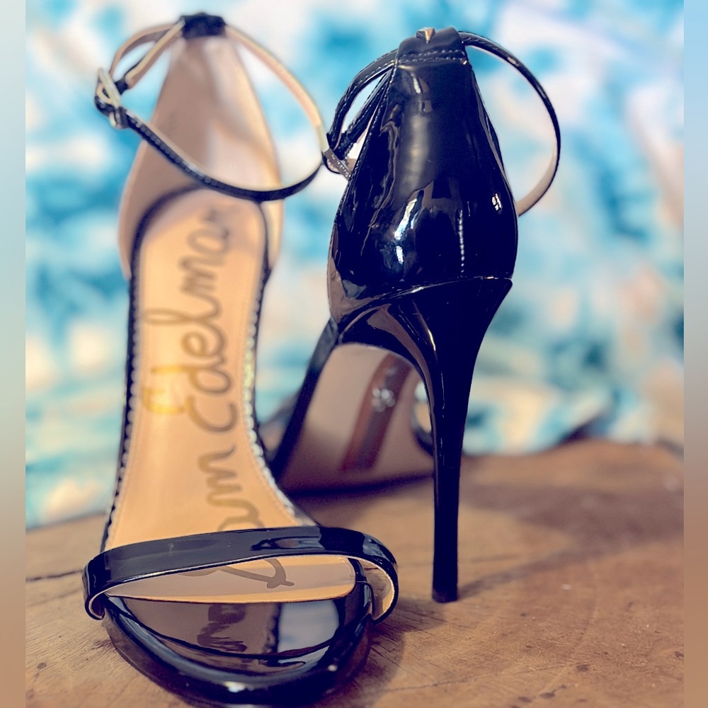 Sam Edelman Black Pumps
